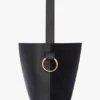 Dia bucket bag i marinblått läder