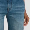 Gigi-Jeans i mellanblått Gigi-Jeans i mellanblått
