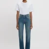 Julia-jeans i mellanblått Julia-jeans i mellanblått