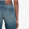 Julia-jeans i mellanblått Julia-jeans i mellanblått