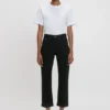 The Victoria Jeans i tvättad svart The Victoria Jeans i tvättad svart