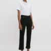 The Victoria Jeans i tvättad svart The Victoria Jeans i tvättad svart