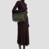 The Victoria-tote i mörk olivgrön mocka
