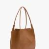 The Victoria-toteväska i brunt läder