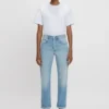 Victoria-jeans i ljusblå tvätt