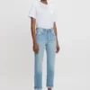 Victoria-jeans i ljusblå tvätt